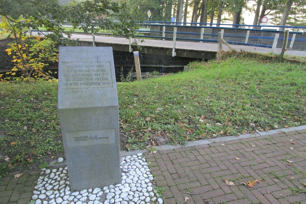 Monument Poorterbrug Putten #1