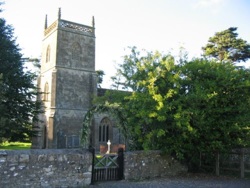 Oorlogsgraf van het Gemenebest St. James Churchyard