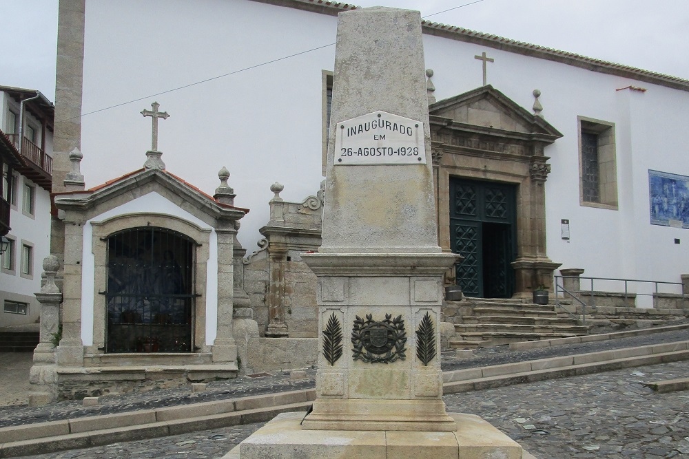 War Memorial Bragana #1