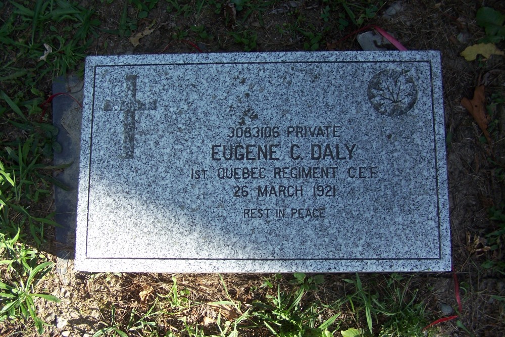 Commonwealth War Grave Mount Benedict Cemetery