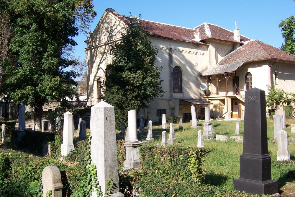 Jewish Cemetery Pcs