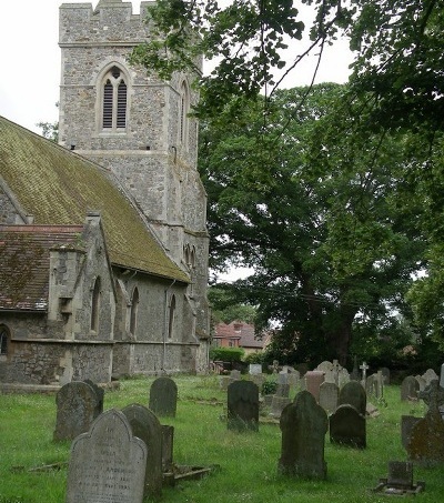 Oorlogsgraf van het Gemenebest All Saints Churchyard