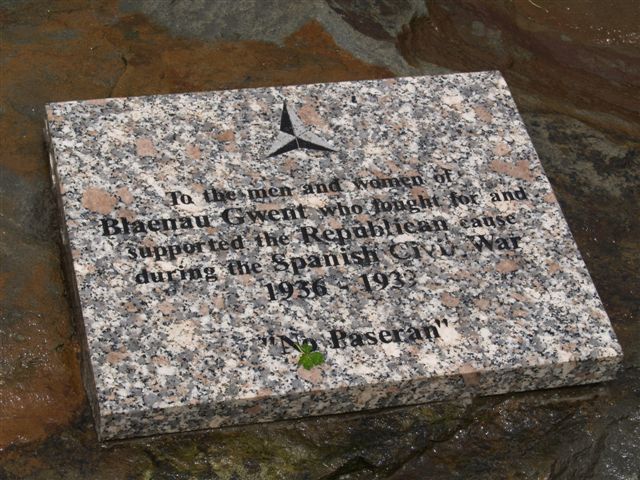 Monument Internationale Brigades Blaenau Gwent #1