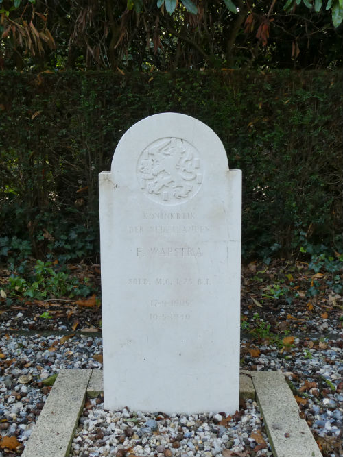 Dutch War Graves General Cemetery Wolvega #2