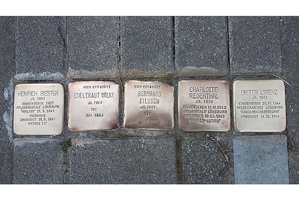 Stumbling Stones Am Wienebütteler Weg 1 #1