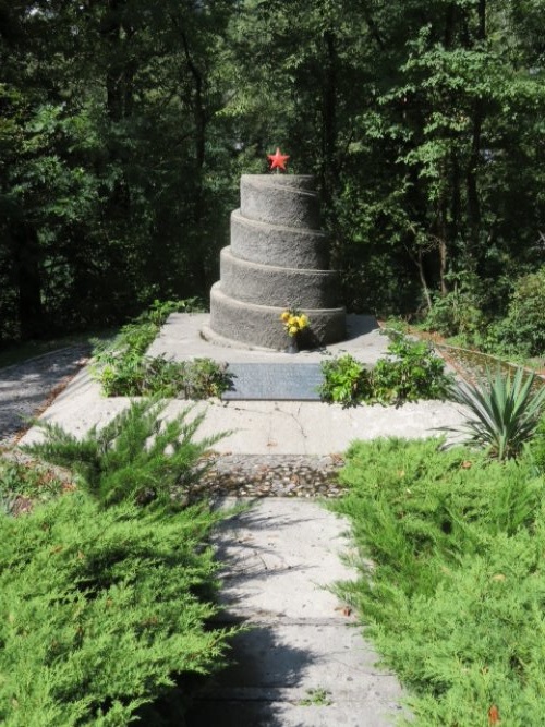 Conical Memorial Morsko #2