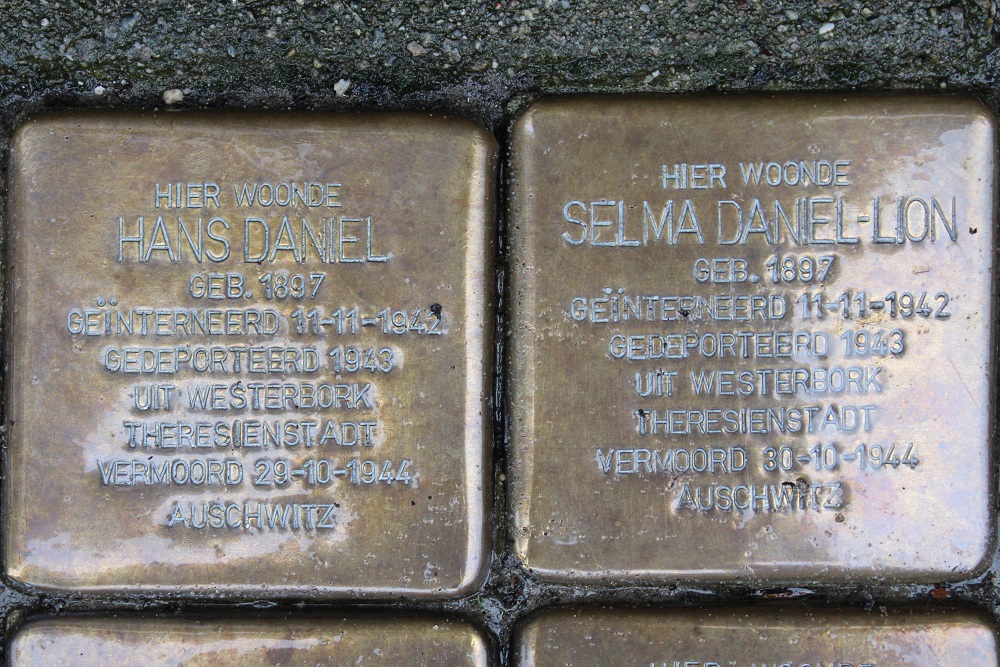 Stolpersteine Rubensstraat 64 #2