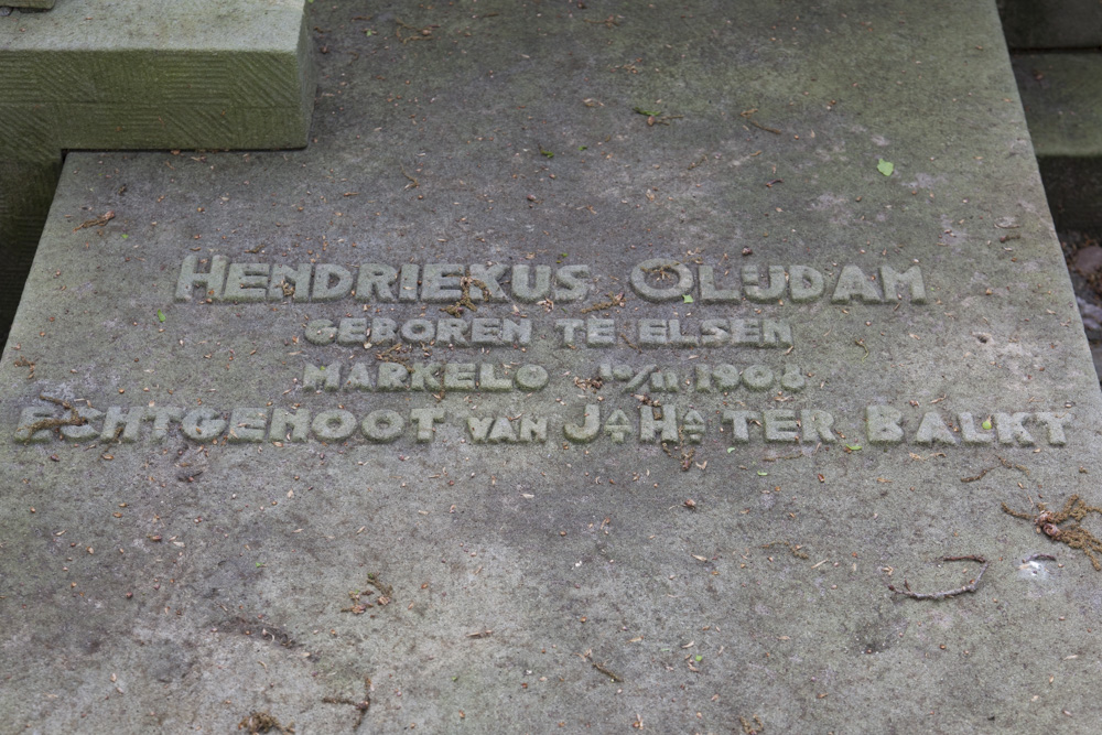 Dutch War Graves General Cemetery Markelo #5