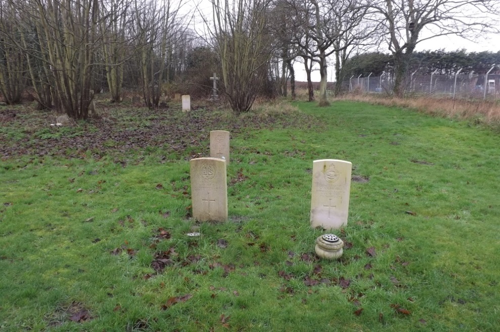 Commonwealth War Graves Great Yarmouth Roman Catholic Cemetery #1