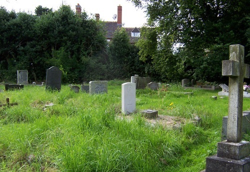 Commonwealth War Graves St Margaret Churchyard #1