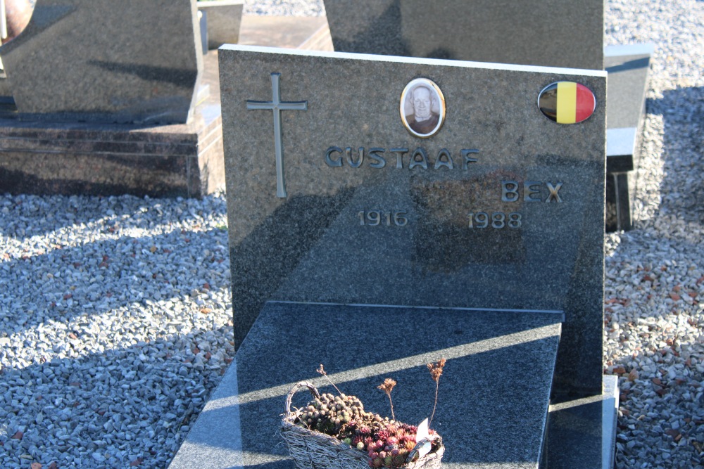 Belgian Graves Veterans Rummen Cemetery #3