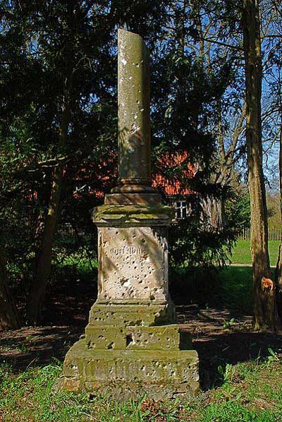 Kogelinslagen Monument Gldendorf (Frankfurt) #1