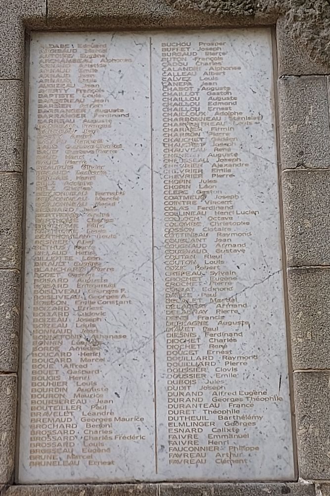 Oorlogsmonument Les Sables-d'Olonne #3