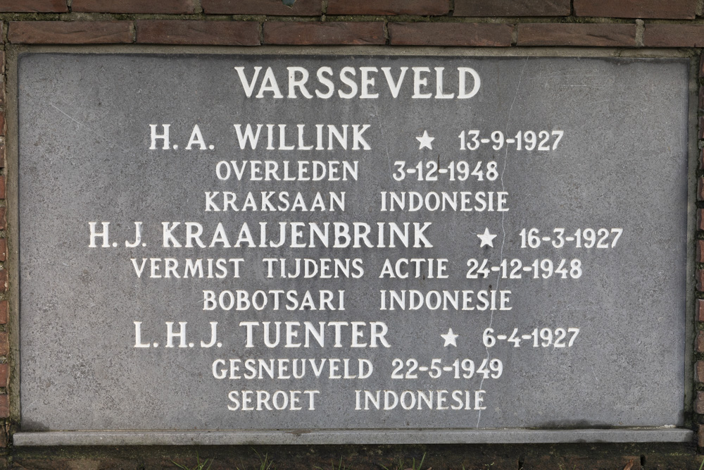 War Memorial Varsseveld #5