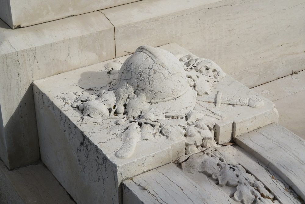 Monumento ai Caduti della Grande Guerra di Trani #3