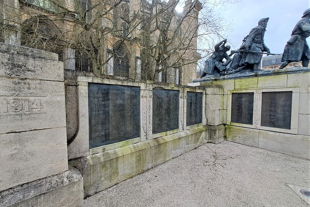 War Memorial Chlons-en-Champagne #3