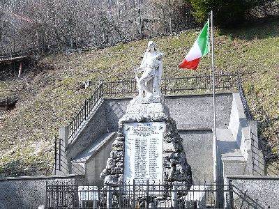 Oorlogsmonument Mallare #1