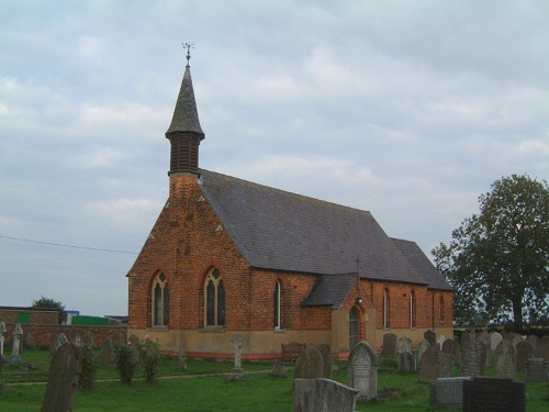 Oorlogsgraven van het Gemenebest St. Luke Churchyard