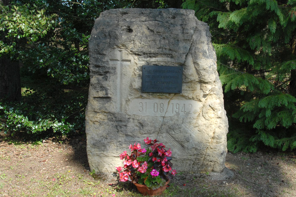 Memorial Stone Streikopfer 1942 #1