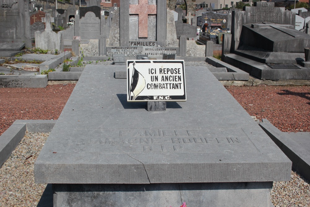 Belgian Graves Veterans Sougn-Remouchamps