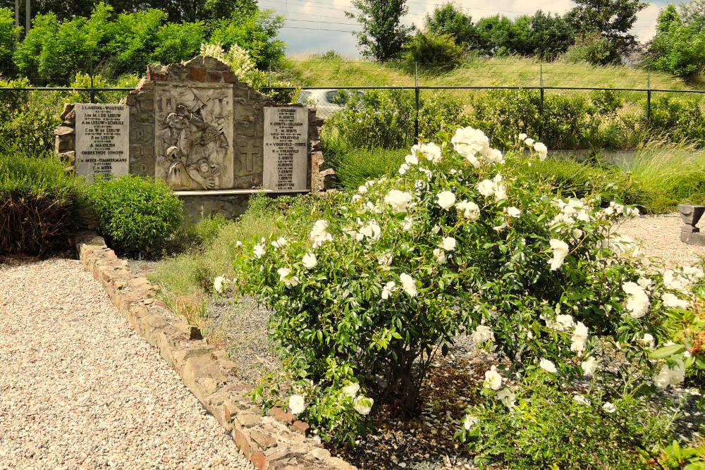 Monument Slachtoffers Bombardement Geleen #2