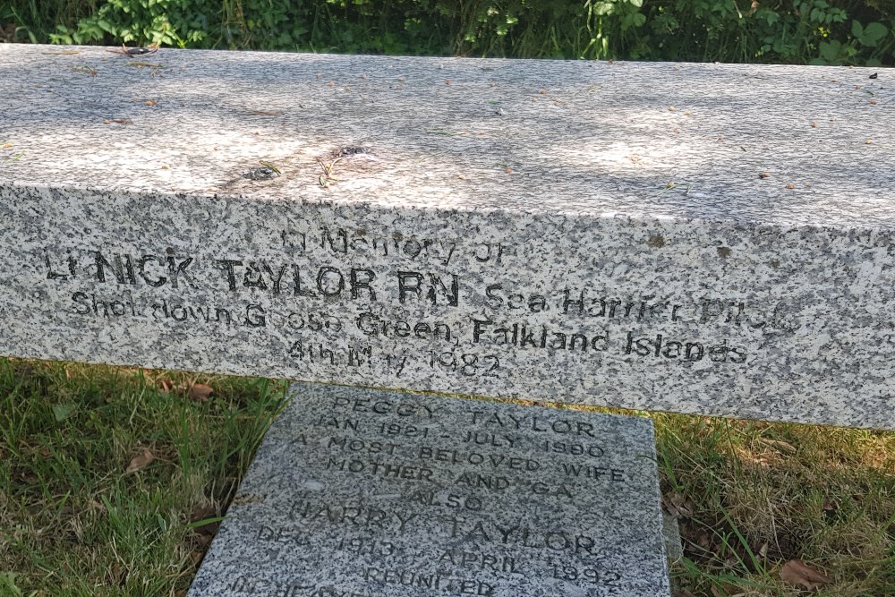 Memorial bench Lt Nick Taylor #2