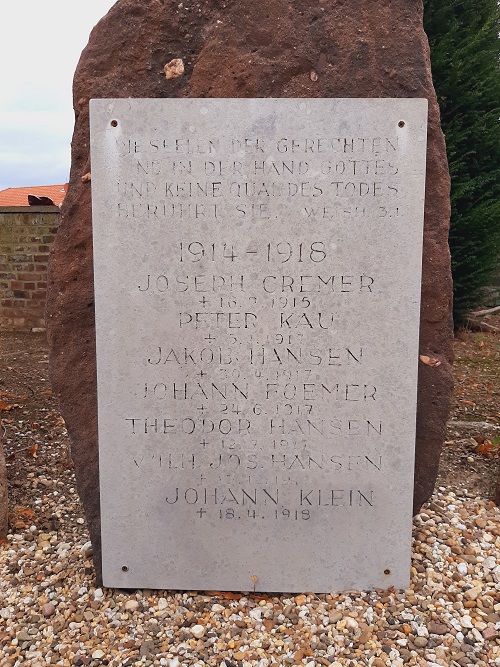 War Memorial Langendorf #5