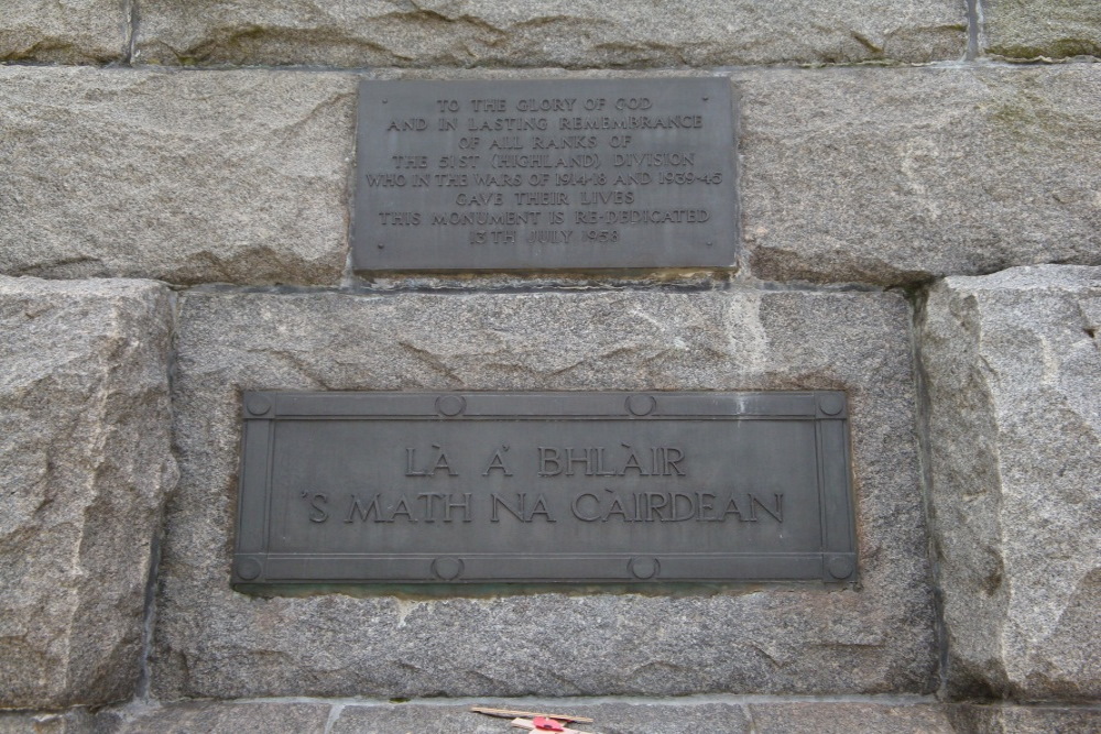 Monument en Kruis 51st (Highland) Division Beaumont-Hamel #3