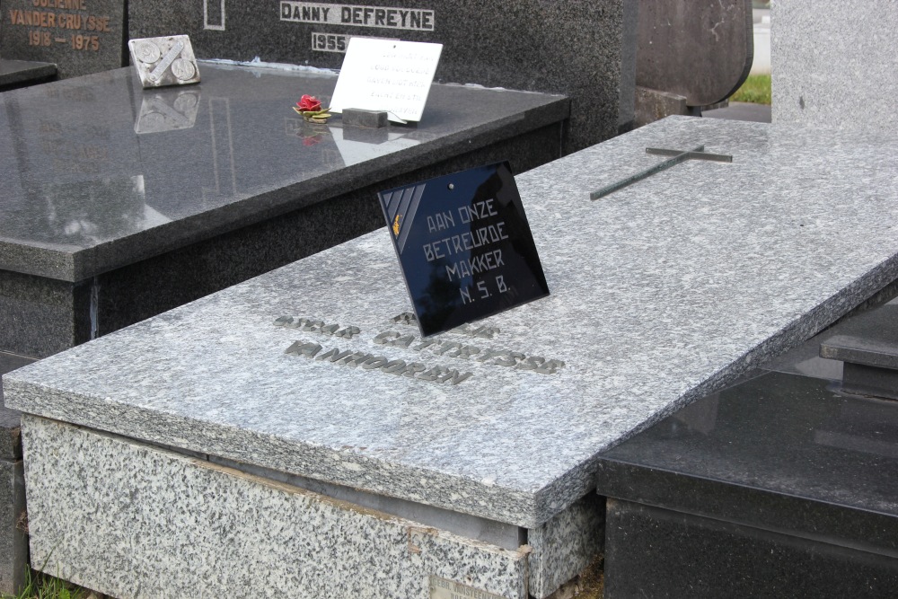 Belgian Graves Veterans Ichtegem #1