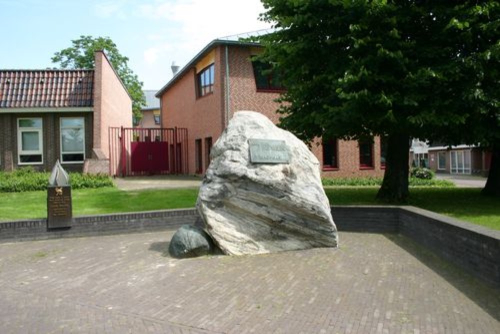 Oorlogsmonument Zuidwolde #1