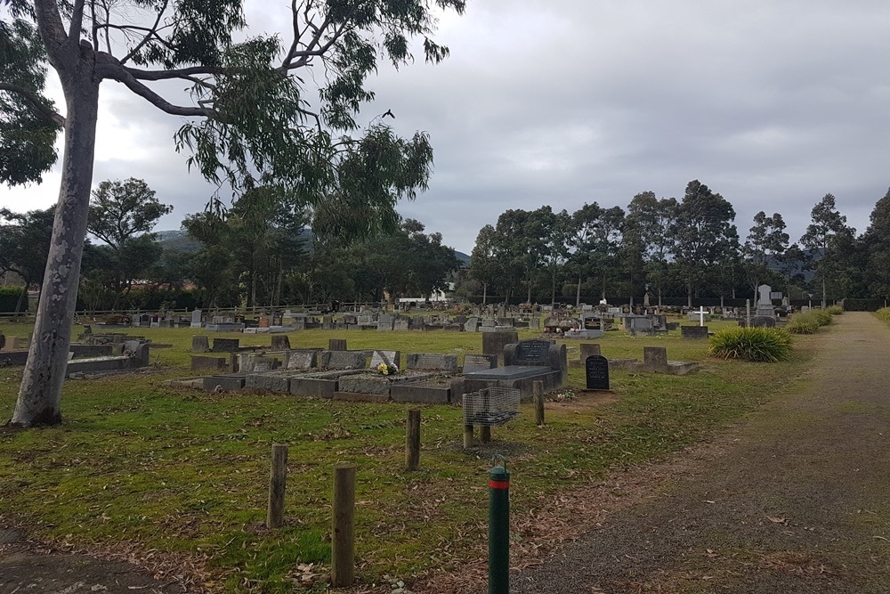 Commonwealth War Grave Wesburn Upper Yarra Cemetery #1