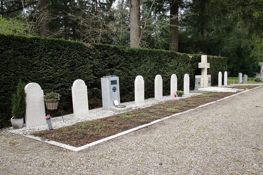 Dutch War Graves General Cemetery Driebergen #1