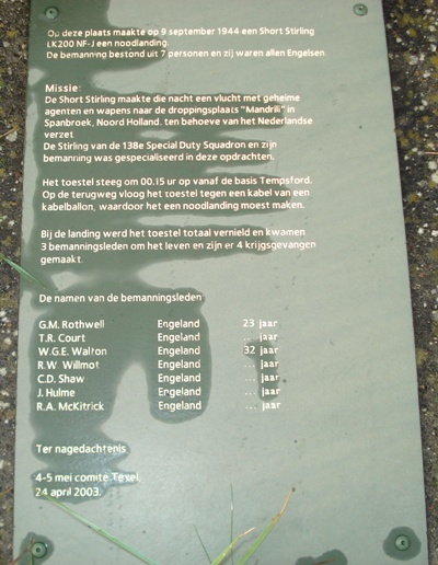 Monument Neergestorte Short Stirling bommenwerper #2