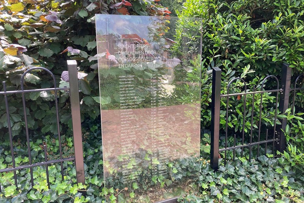 Oorlogsmonument Zaltbommel #2