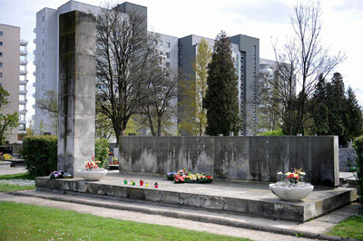 Polish War Graves Sluzew #4