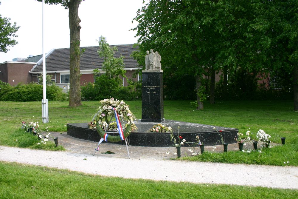 Monument Burgerslachtoffers Bolsward #1