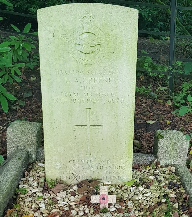 Commonwealth War Grave St Peter Churchyard