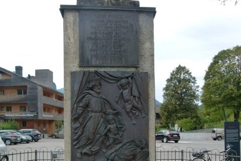 Oorlogsmonument Bizau #2