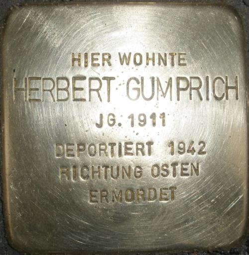 Stolpersteine Voerderstraße 58a #2