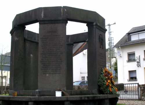 War Memorial Osann-Monzel #2