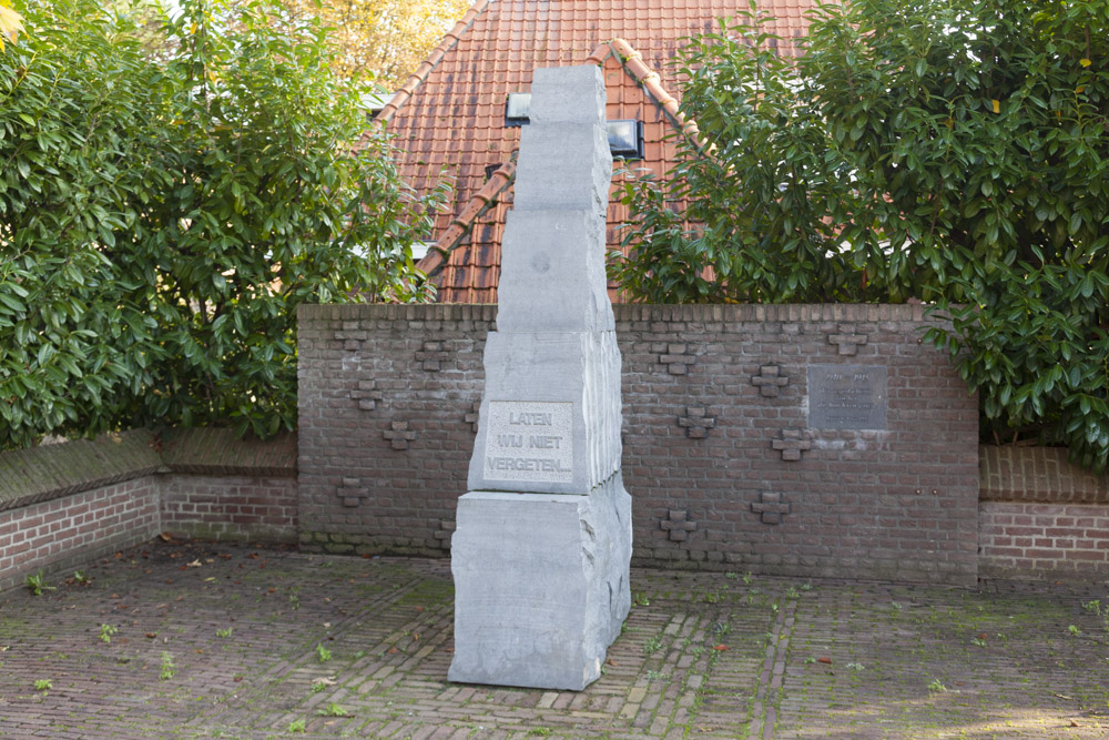 Oorlogsmonument Maurik #1