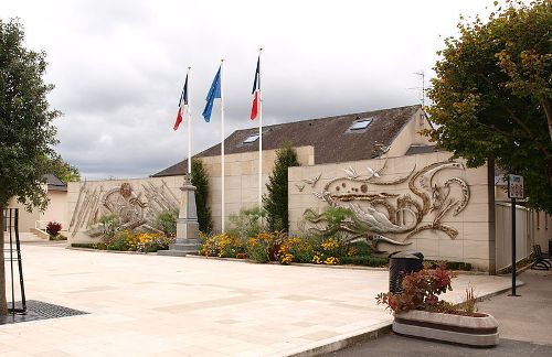 War Memorial Ormes #1