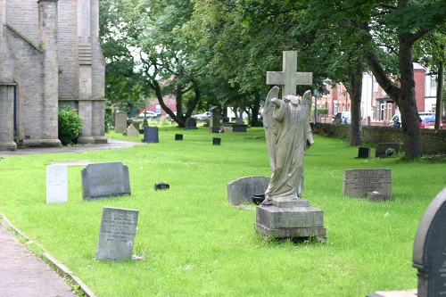 Oorlogsgraven van het Gemenebest St Mark Churchyard #1