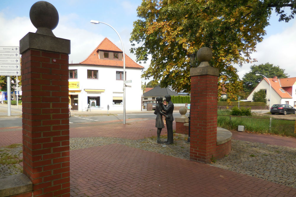 Statue Lili Marleen Unter Der Laterne