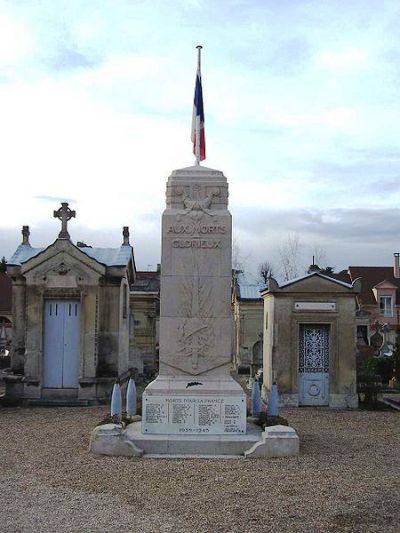 War Memorial Croissy-sur-Seine