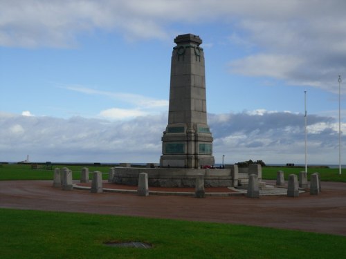 Oorlogsmonument Whitley Bay #1