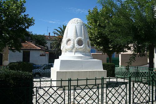 War Memorial Alignan-du-Vent