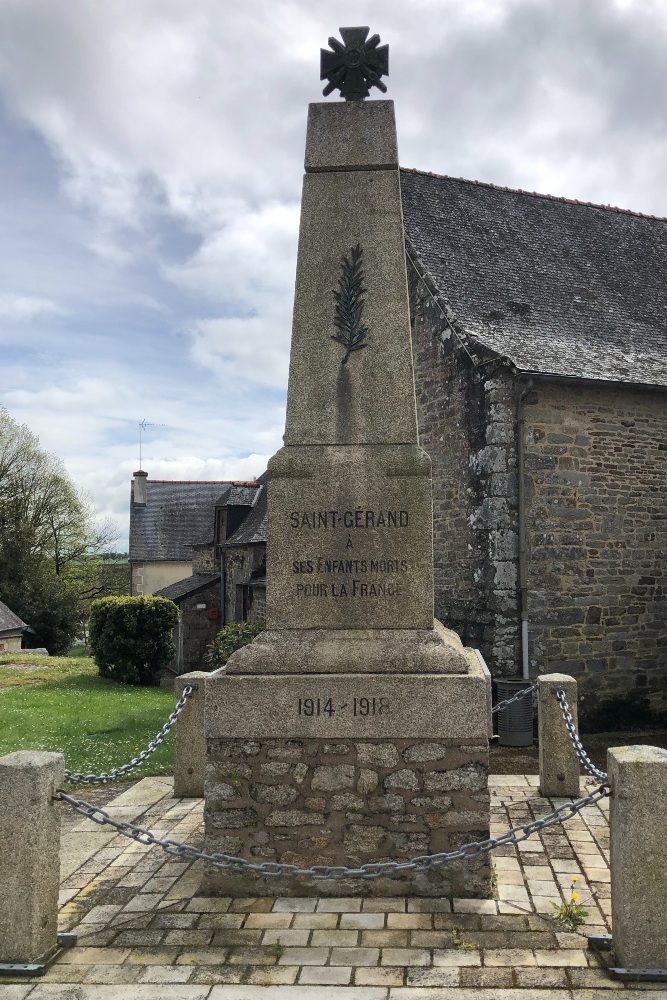 Oorlogsmonument Saint-Gerand-Croixanvec #4