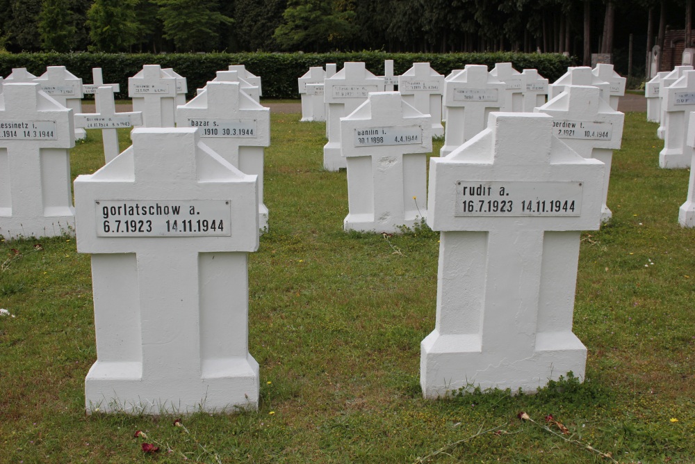 Russian War Graves Genk #3