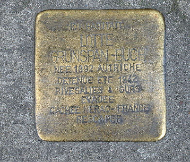 Stolpersteine Huidevettersstraat 140 #3